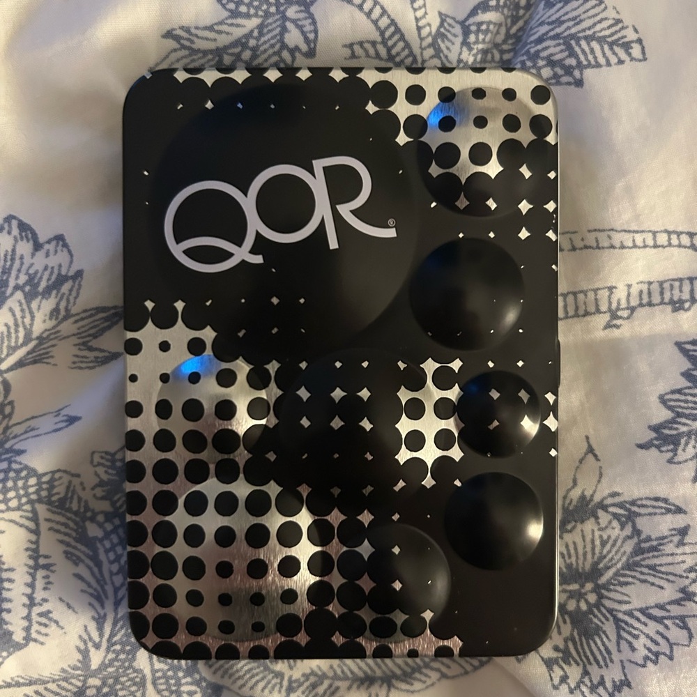 Qor watercolor paint set